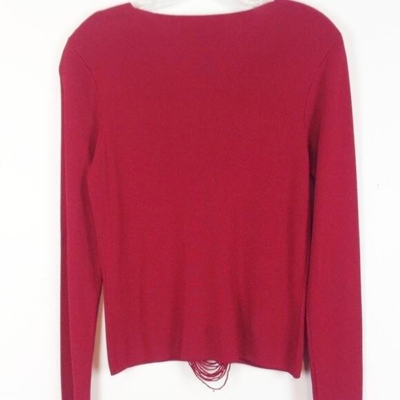 Escio‎ Deep Red Delicately Beaded Detail  Knit Top V-Neck Sweater Size Medium - Picture 5 of 8